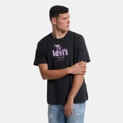 Αγορά 🔥 Levi's T-Shirts | Μπλούζα κοντό μανίκι Levis Relaxed Fit Poster 🌞 Summer Ανδρικό T-shirt BLACKS 👍 -chilly-s Εκπτώσεις levis ss relaxed fit tee poster summ 2